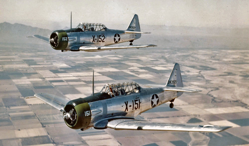 Illustration for article titled This Date in Aviation History: April 1 - April 4